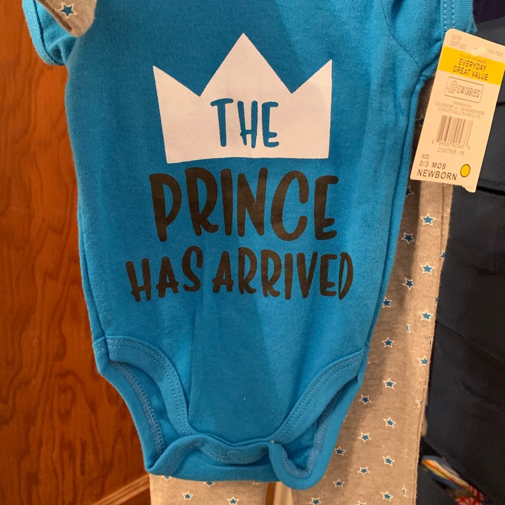 Baby boy 3pc matching set!